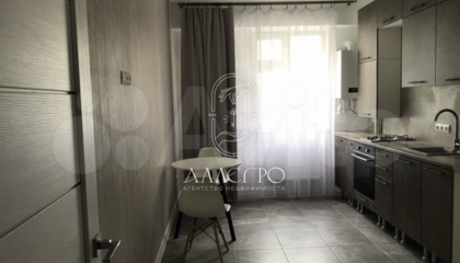 2-к квартира, 62 м², 2/9 эт.