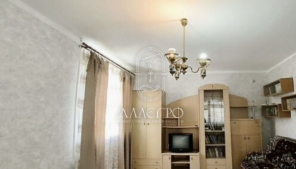 1-к квартира, 42 м², 3/5 эт.