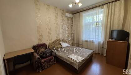 1-к квартира, 40 м², 1/3 эт.