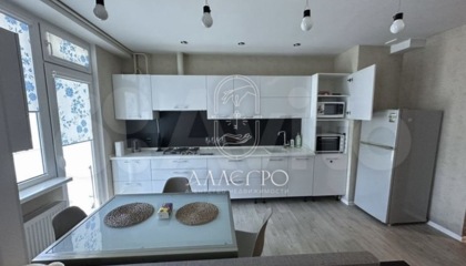 1-к квартира, 45 м², 1/10 эт.