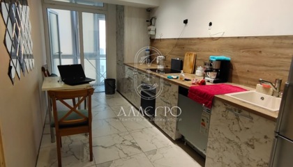 1-к квартира, 42 м², 10/10 эт.