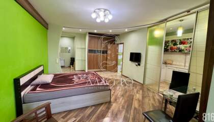 Студия, 40 м², 2/9 эт.