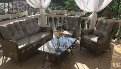 4-к квартира, 140 м², 1/5 эт.