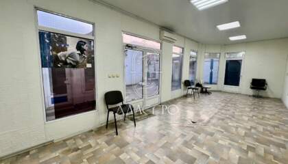 Магазин, 30 м², 1/1 эт.