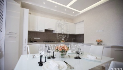 4-к квартира, 115 м², 9/10 эт.