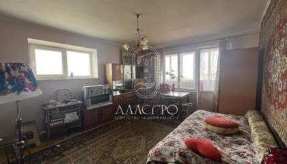 2-к квартира, 49,9 м², 9/12 эт.