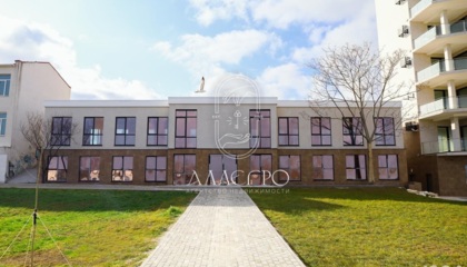 Бизнес-центр, 630 м²