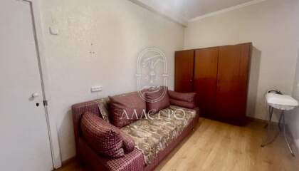 2-к квартира, 42 м², 2/5 эт.