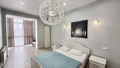2-к квартира, 65 м², 8/12 эт.