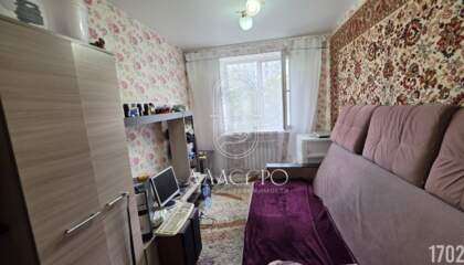 Комната, (всего 5 ком.), 80 м², 3/5 эт.