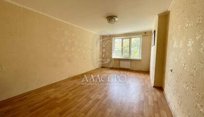 1-к квартира, 45 м², 1/10 эт.