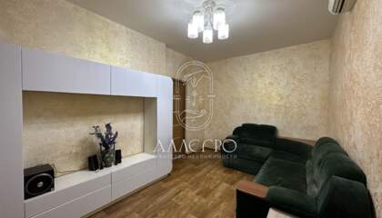 2-к квартира, 60 м², 1/2 эт.