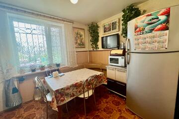 3-к квартира, 70 м², 1/5 эт.