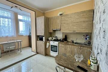 1-к квартира, 49 м², 2/5 эт.
